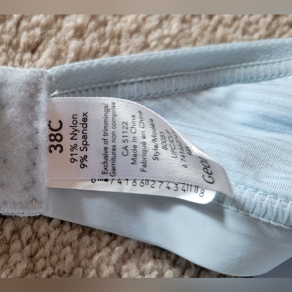 $15 Bras in size C38 - Picture 4 of 4